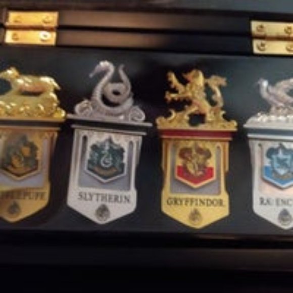 Other - Harry Potter Hogwarts house bookmarks